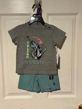 Volcom Gray Tee with Teal and Yellow Surf Graphic